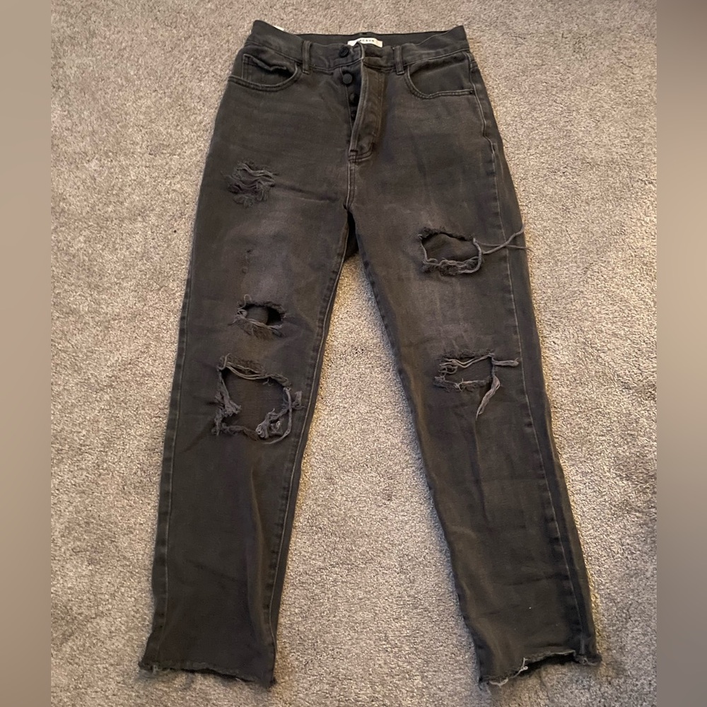 ripped black pacsun jeans!